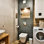 The Shangri-la Flat Apartament